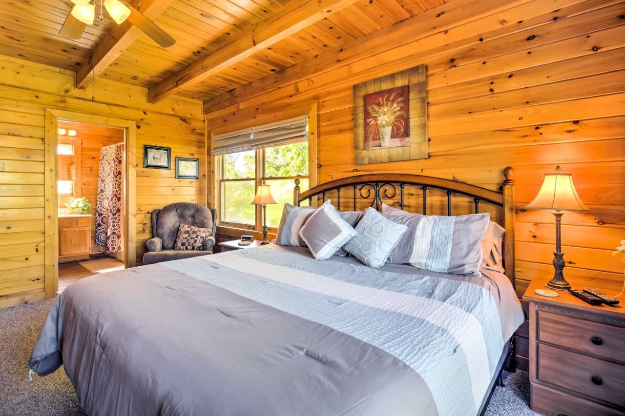 Sevierville Retreat Private Hot Tub And Lake Views! エクステリア 写真