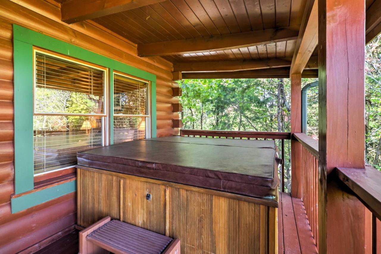 Sevierville Retreat Private Hot Tub And Lake Views! エクステリア 写真
