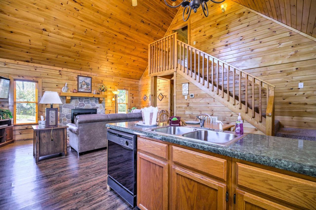 Sevierville Retreat Private Hot Tub And Lake Views! エクステリア 写真