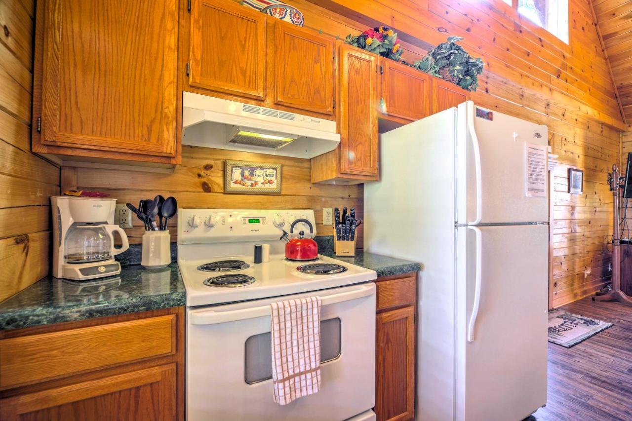 Sevierville Retreat Private Hot Tub And Lake Views! エクステリア 写真